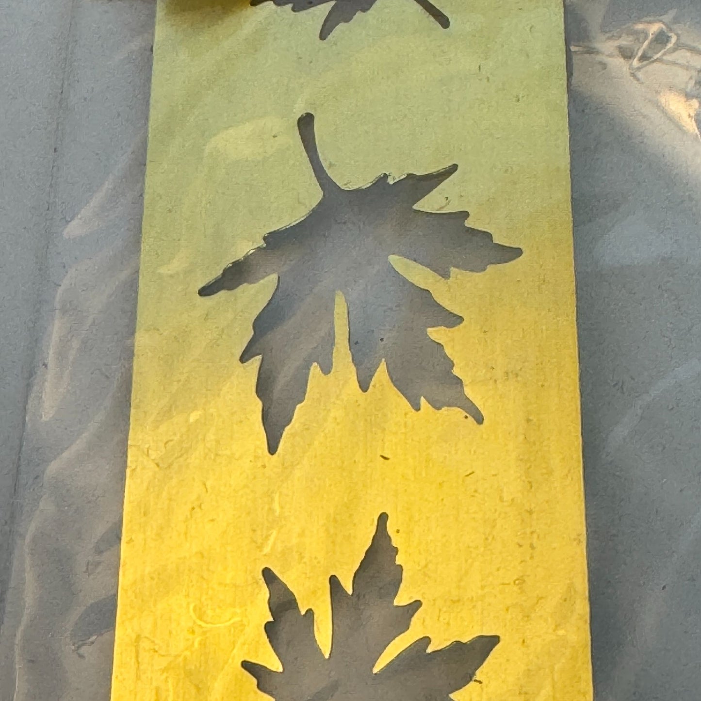 Heritage Handicrafts Maple Leaf Border Brass Embossing Stencil Crafts PRH-23