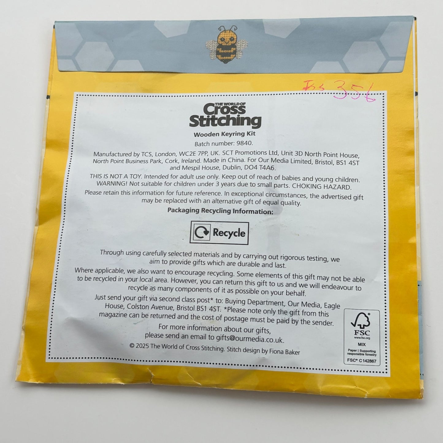 The World of Cross Stitching Keyring Cross Stitch Kit Buzzy Bee Beginner Easy Project Fast