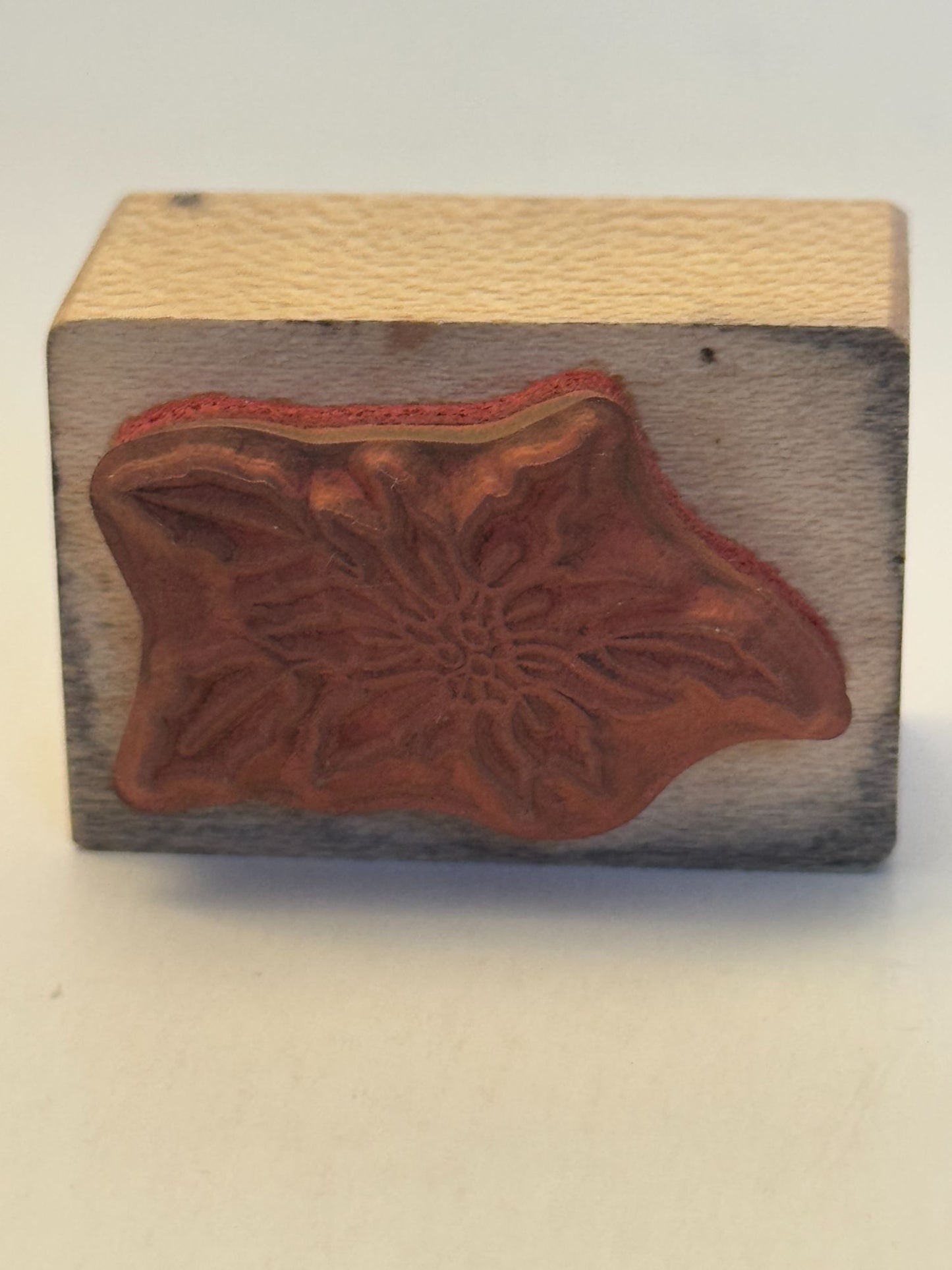 PSX Rubber Stamp Poinsettia Flower Christmas Gift Tag Card Making Small B-376