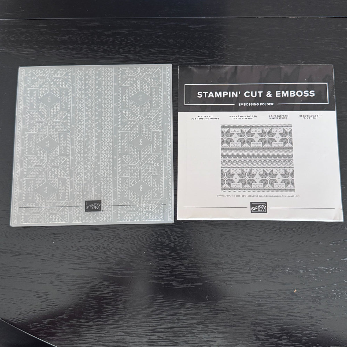 Stampin Cut and Emboss Embossing Folder Winter Knit Snowflake Sweater Christmas Cardmaking Holidays