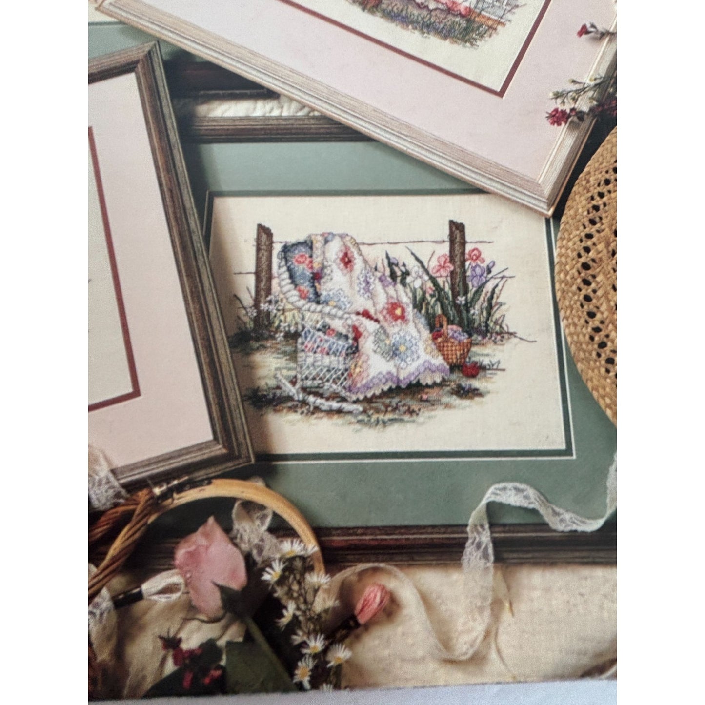 Paula Vaughan Patchwork Quilts For All Seasons Cross Stitch Book 56 Months 12