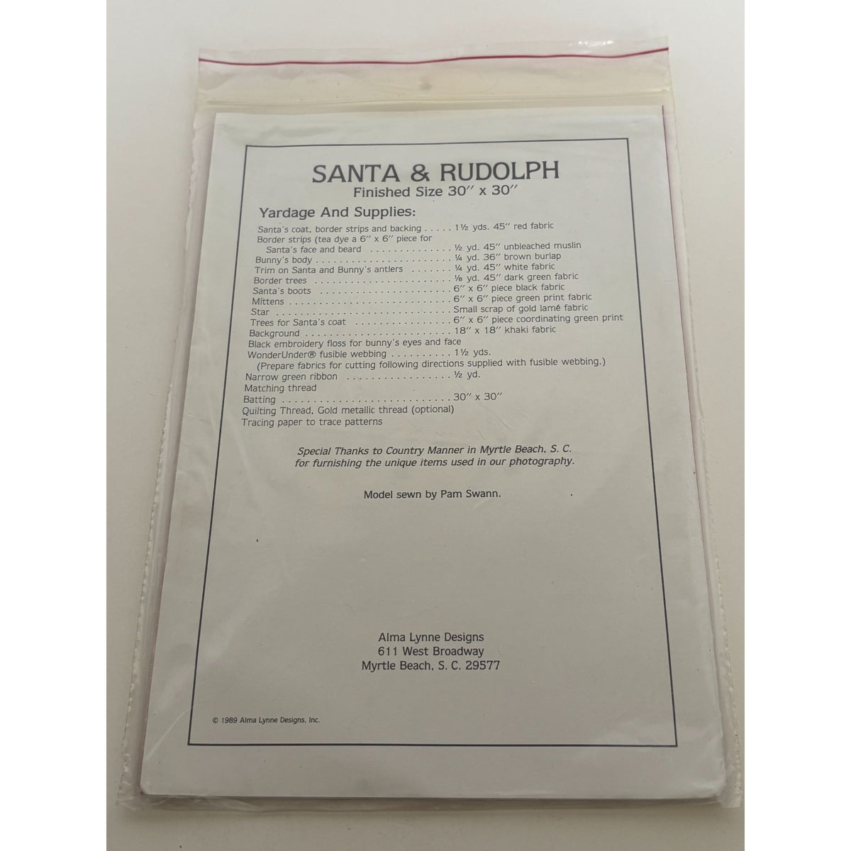 Alma Lynne Applique Quilt Pattern Santa Rudolph Christmas Home Decor 30x 30 Inch