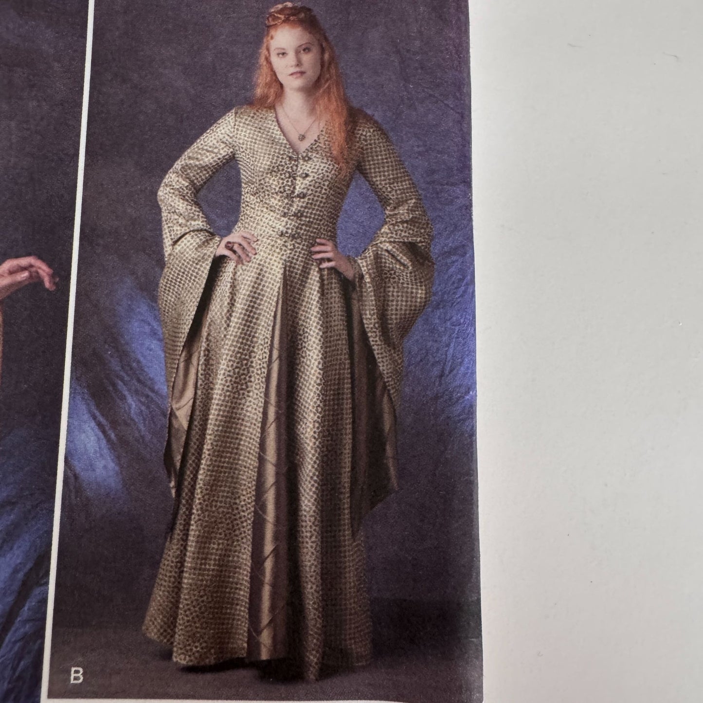 Simplicity Sewing Pattern 1487 Medieval Costume Dress Wide Sleeves Fantasy 14-22 Renaissance Cosplay Uncut