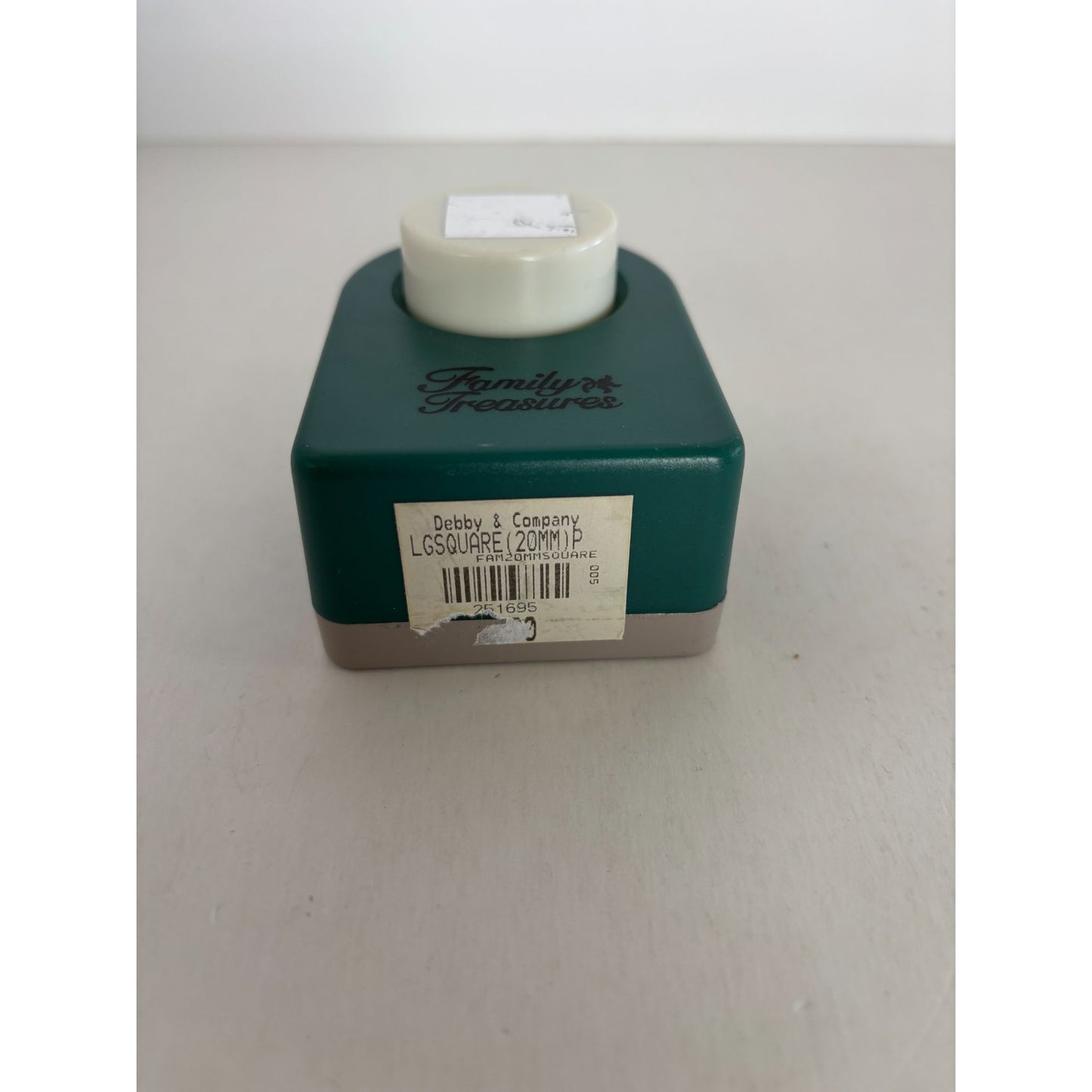 Family Treasures Paper Punch Square Shape Craft Diecut 3/4 Inch Card Making