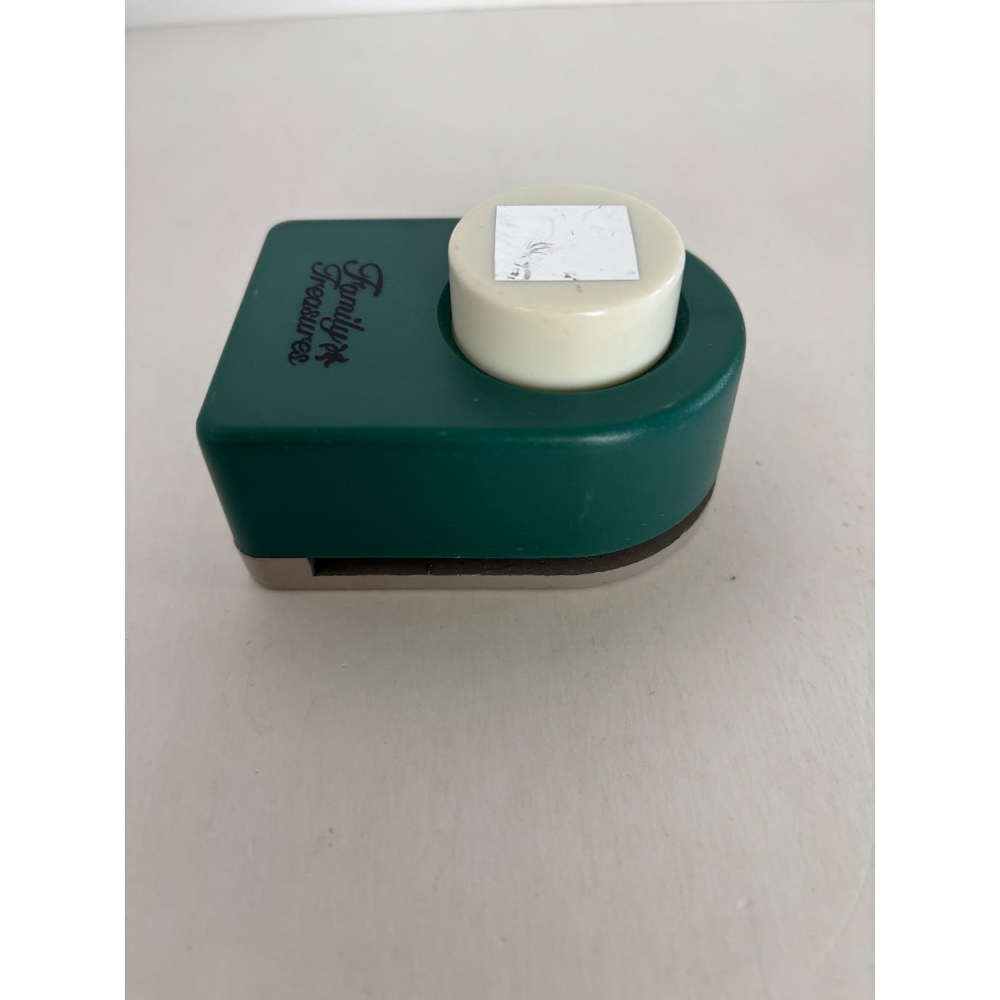 Family Treasures Paper Punch Square Shape Craft Diecut 3/4 Inch Card Making