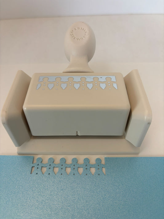 Martha Stewart Paper Punch Edge Gingerbread Men Man Border Christmas Card Making