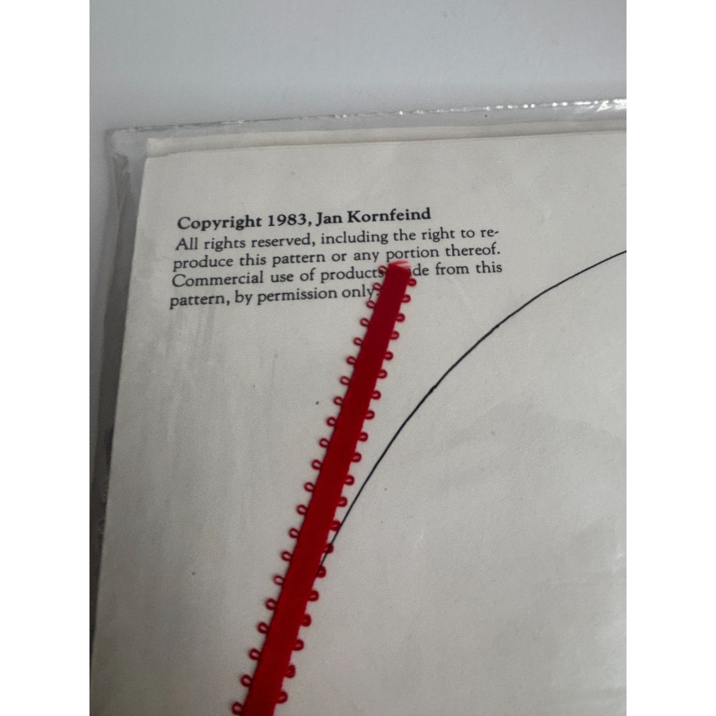 Country Appliques Scrap Quilting Pattern The Sewing Box Seamstress Oval 1980s