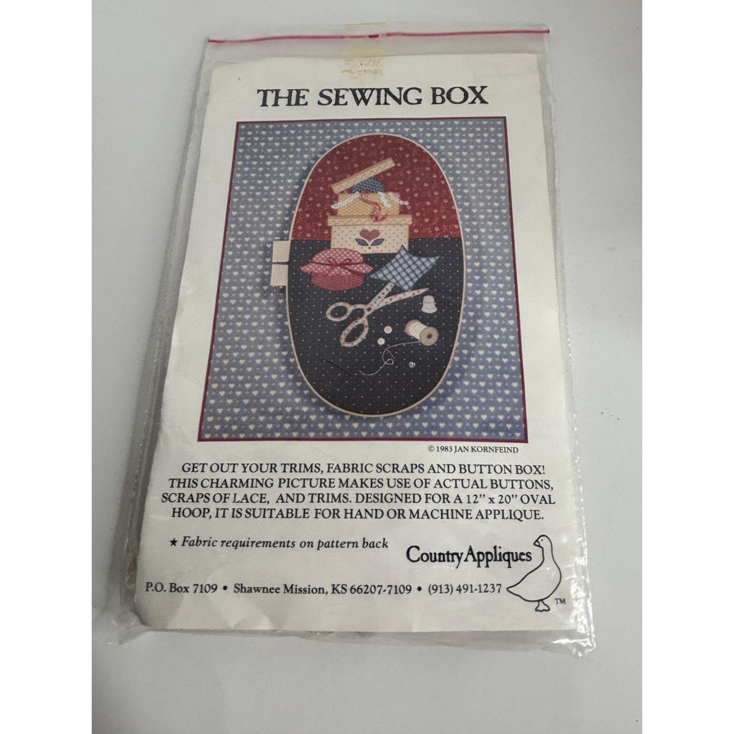Country Appliques Scrap Quilting Pattern The Sewing Box Seamstress Oval 1980s