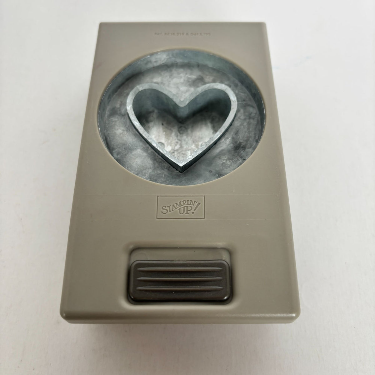 Stampin Up Paper Punch Heart Shape Romantic Valentine Card Making Junk Journals Craft Scrapbooking
