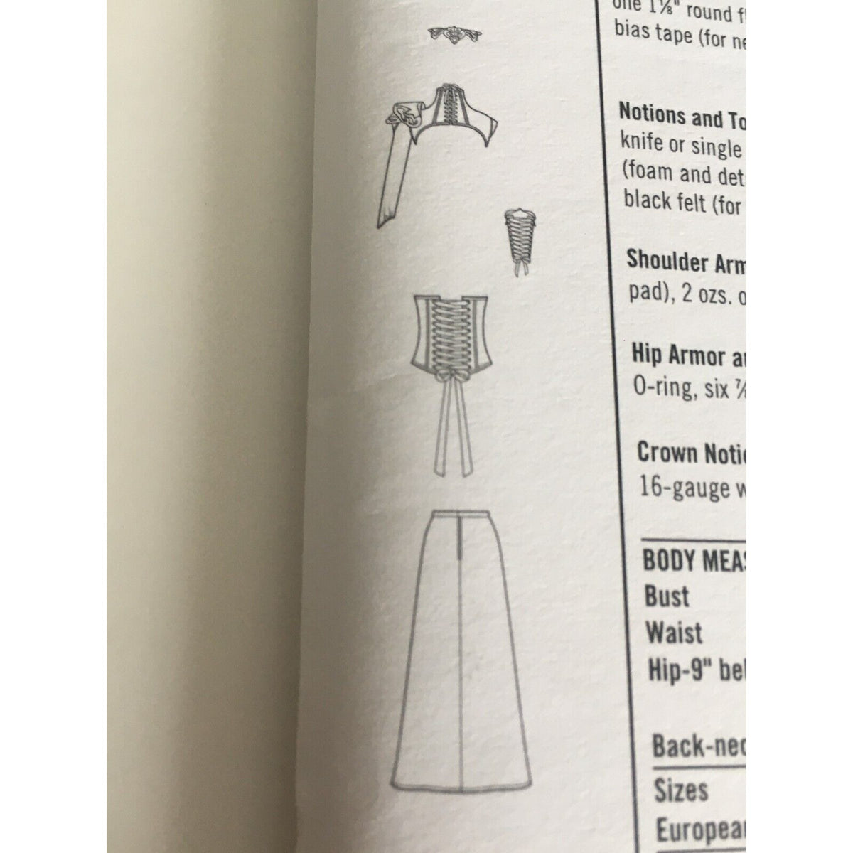 Simplicity Sewing Pattern 8363 Fantasy Ranger Cosplay Armor Medieval Queen 14-22 Firefly Path Uncut