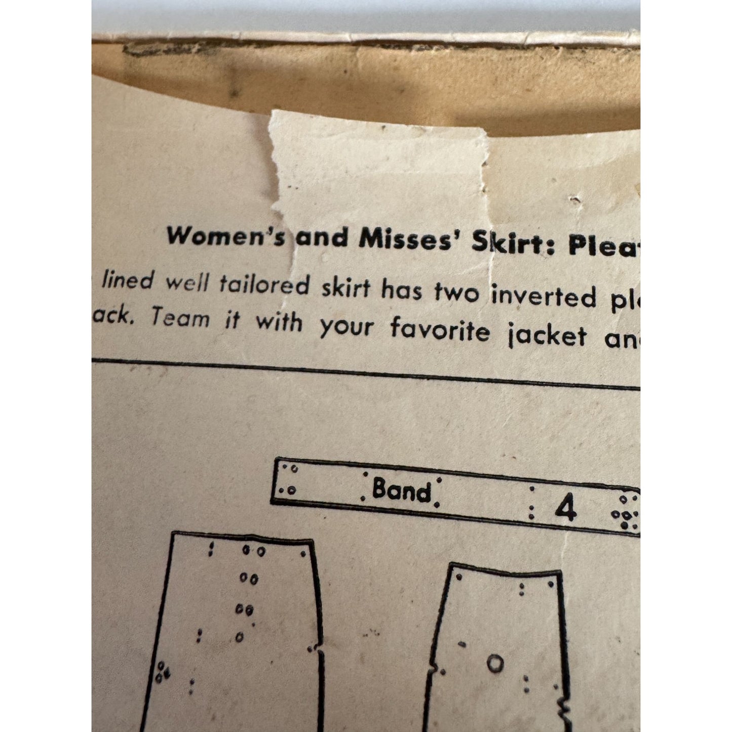 1945 Butterick 3293 Vintage 40s Skirt Sewing Pattern WWII Pleated Skirt Size 18 Waist 30 Hip 39