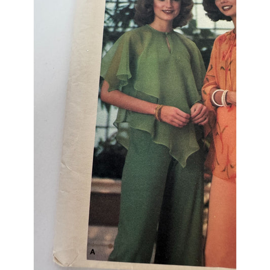 Butterick Sewing Pattern 5341 Blouse Top Capelet Layers Medium 1970s Vintage UC