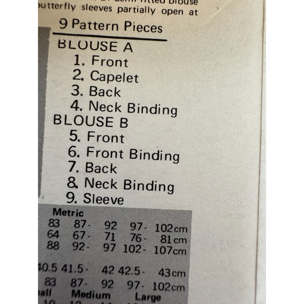 Butterick Sewing Pattern 5341 Blouse Top Capelet Layers Medium 1970s Vintage UC
