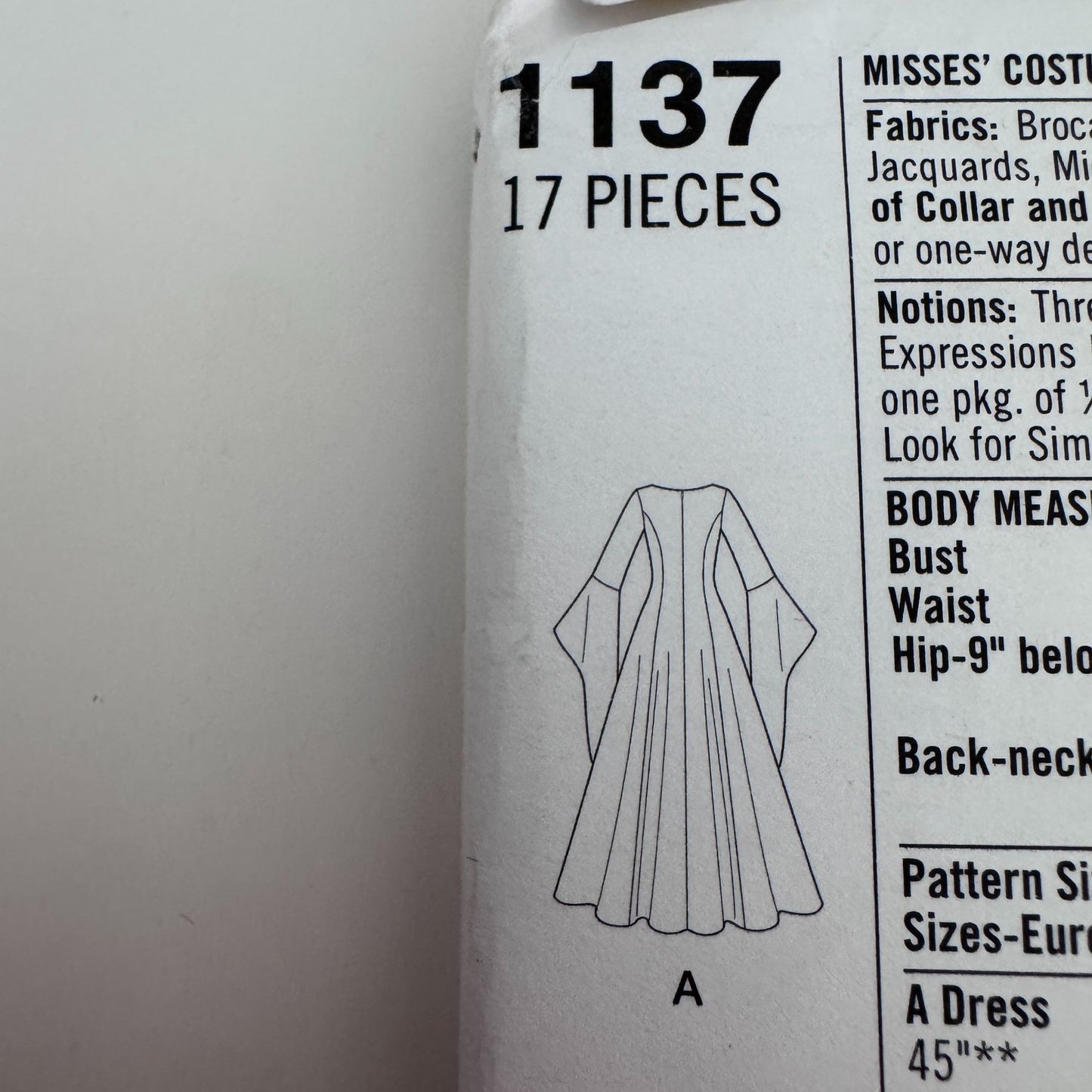 Simplicity Sewing Pattern 1137 Costume Dress Medieval Gothic Dark Romance 14-22 Uncut Fantasy Cosplay