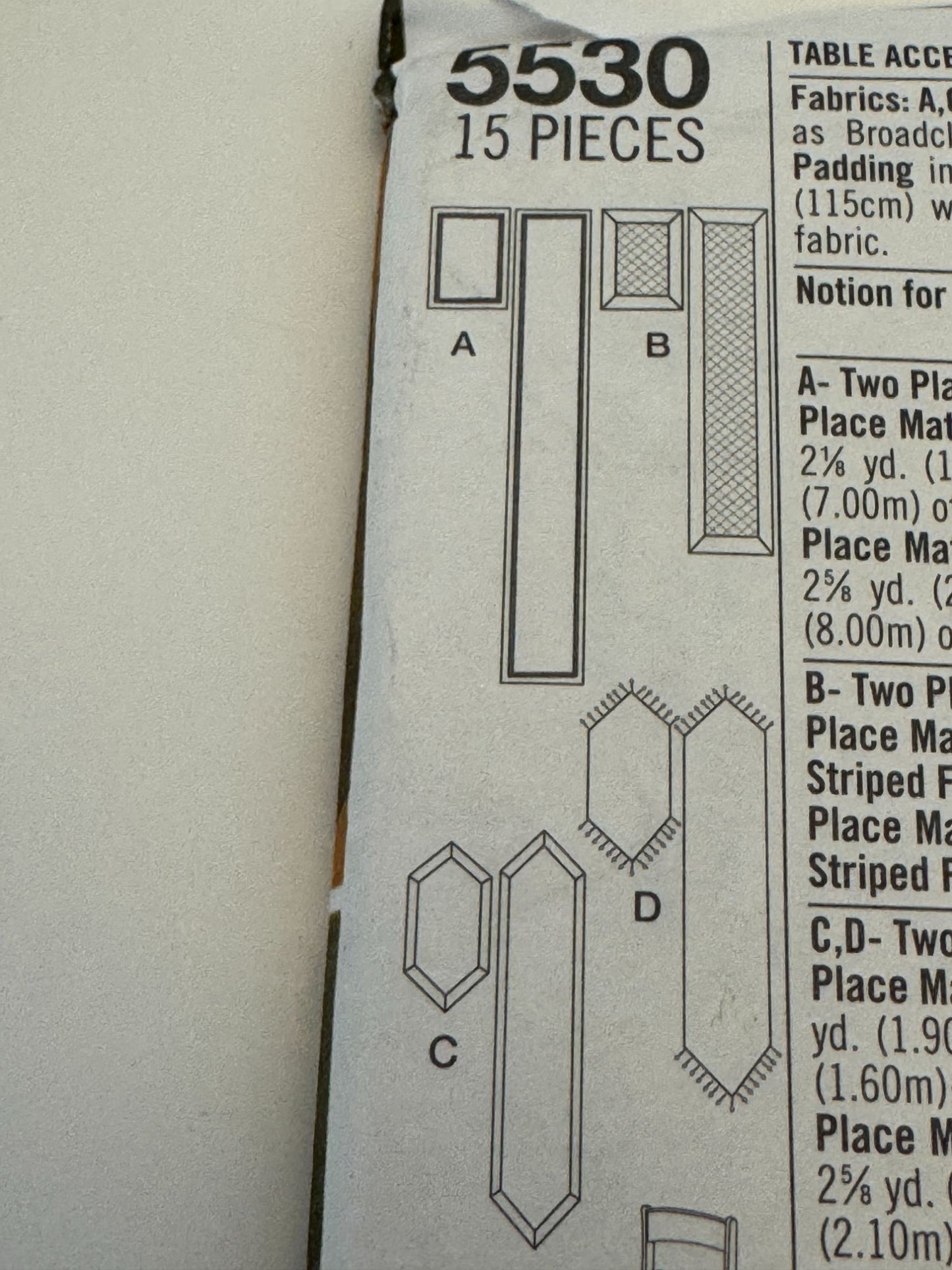 Simplicity Sewing Pattern 5530 Table Cloth Runner Chair Pads Dining Room Decor