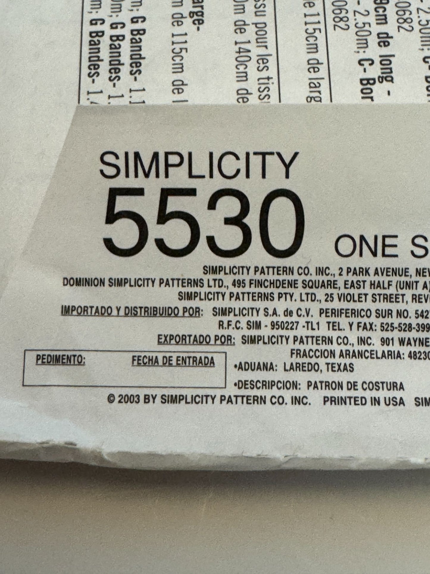 Simplicity Sewing Pattern 5530 Table Cloth Runner Chair Pads Dining Room Decor