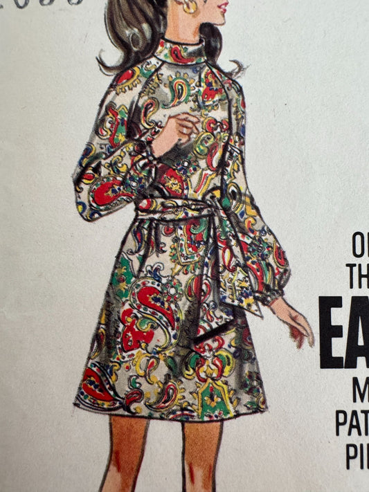 Butterick Sewing Pattern 5654 Mod A-Line Dress Vintage 1960s 12 Bust 34 Uncut