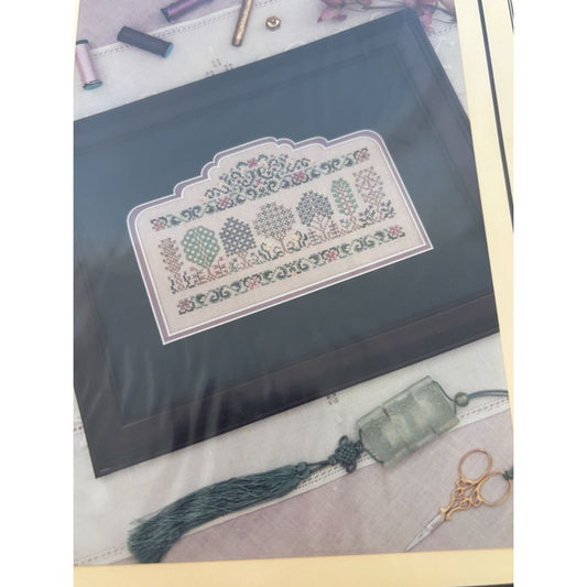 The Drawn Thread Charted Needlework Designs Pattern Spring Arbor Beads Thread
