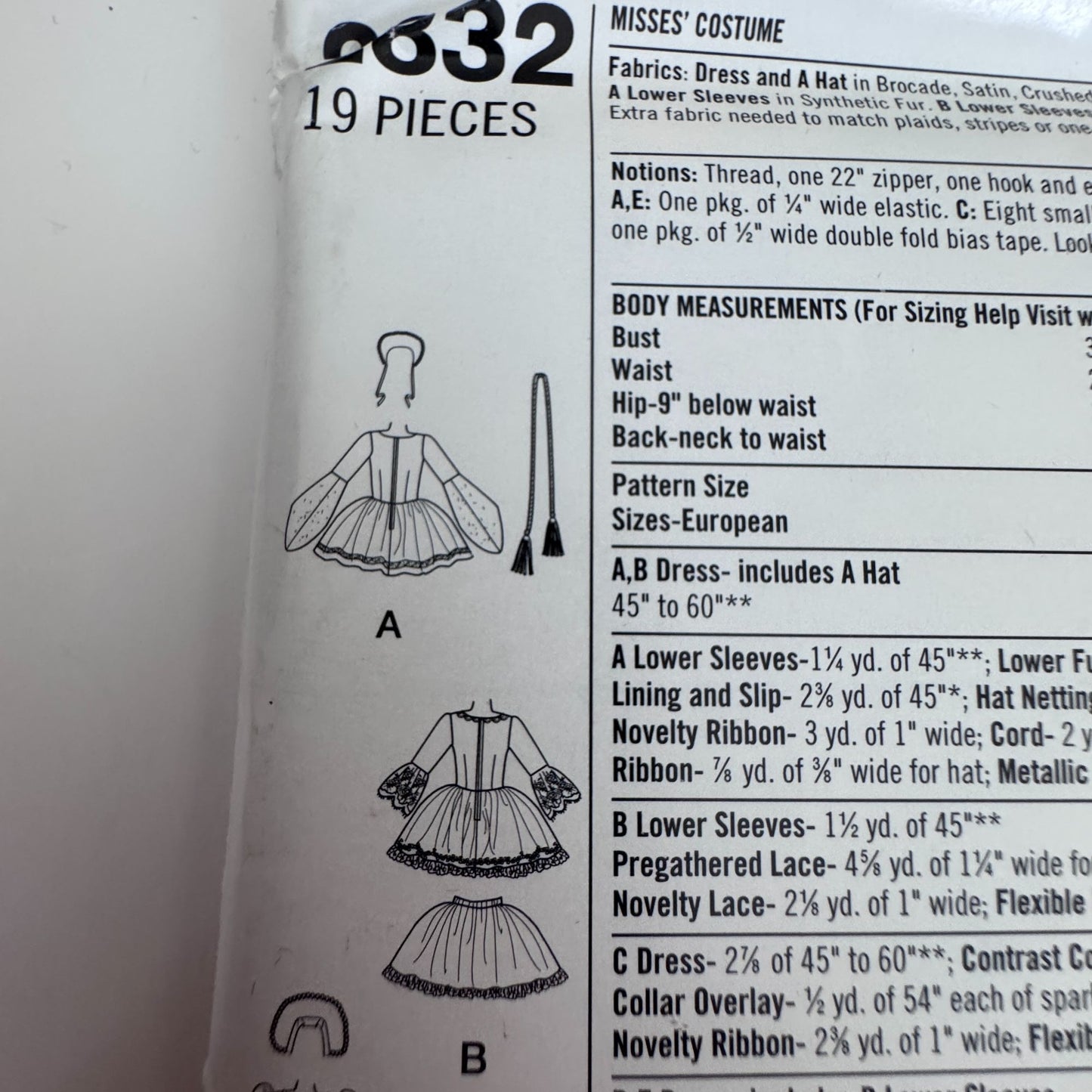 Simplicity Sewing Pattern 2832 Fantasy Costume Royal Princess Dress 14-20 Uncut Renaissance Fairy Tale