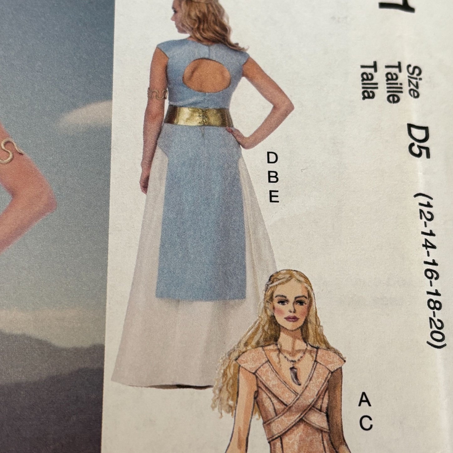 McCalls Sewing Pattern M6941 Costume Medieval Tabard Dress Dragon Queen Renaissance 12–20 UNCUT