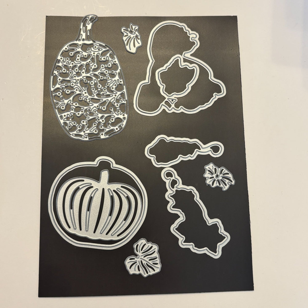 Stampin Up Cling Stamp Set Pretty Pumpkins Detailed Pumpkin Dies Thanksgiving Fall Cardmaking Friendship