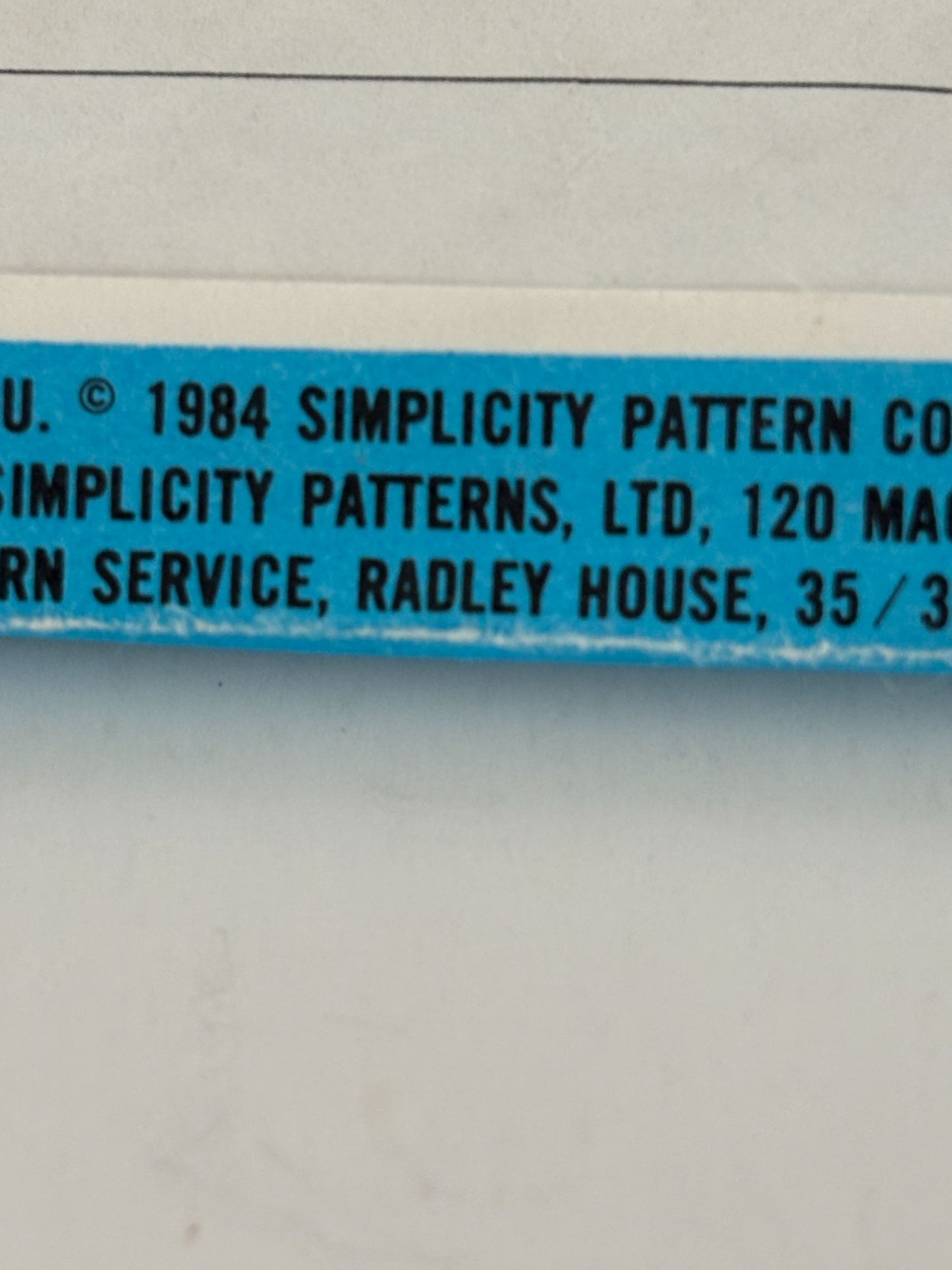 Simplicity Sewing Pattern 6494: Misses' Slim Skirt and Front-Wrap Skirt