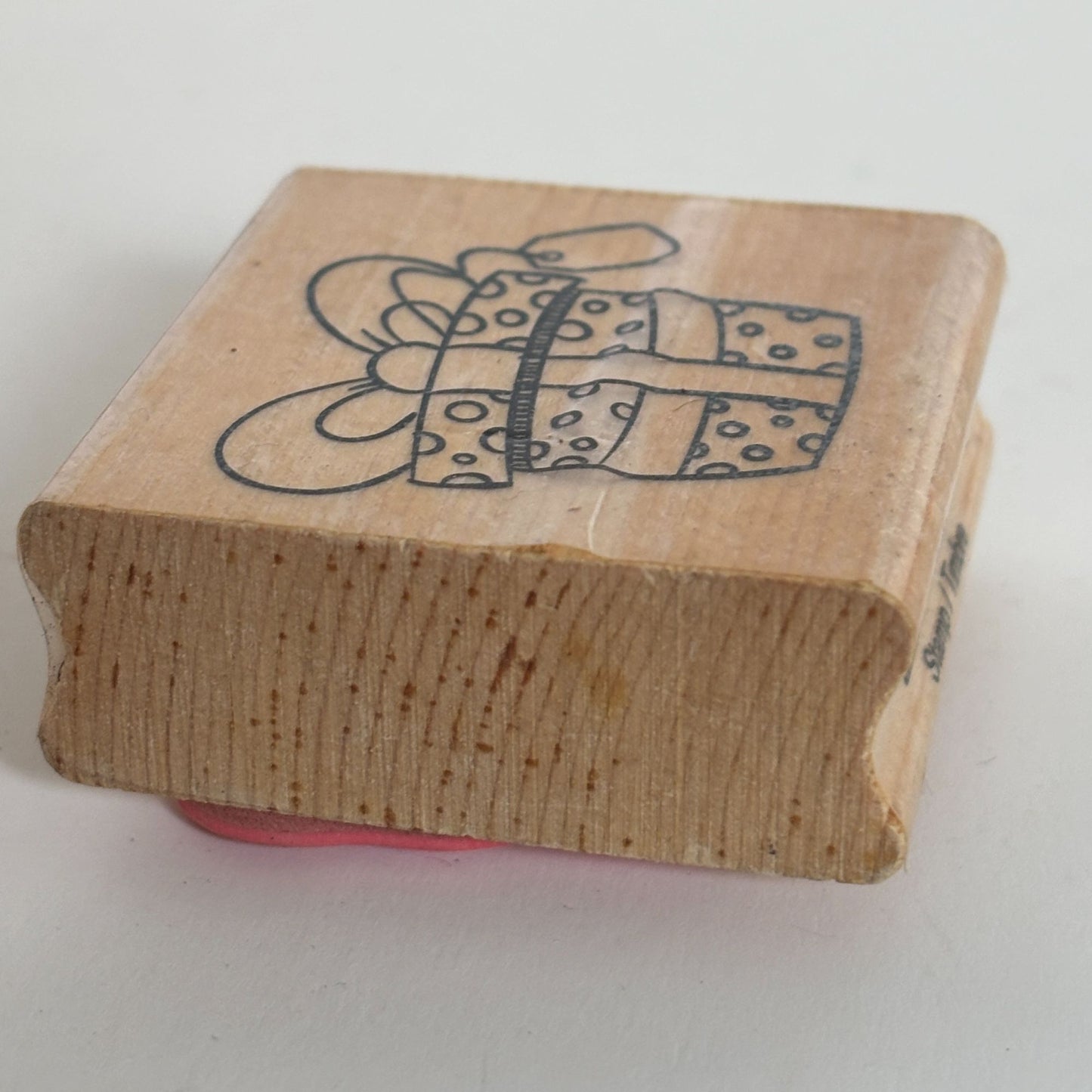 CraftSmart Rubber Stamp Gift Present Polka Dot Christmas Gift Tag Card Making