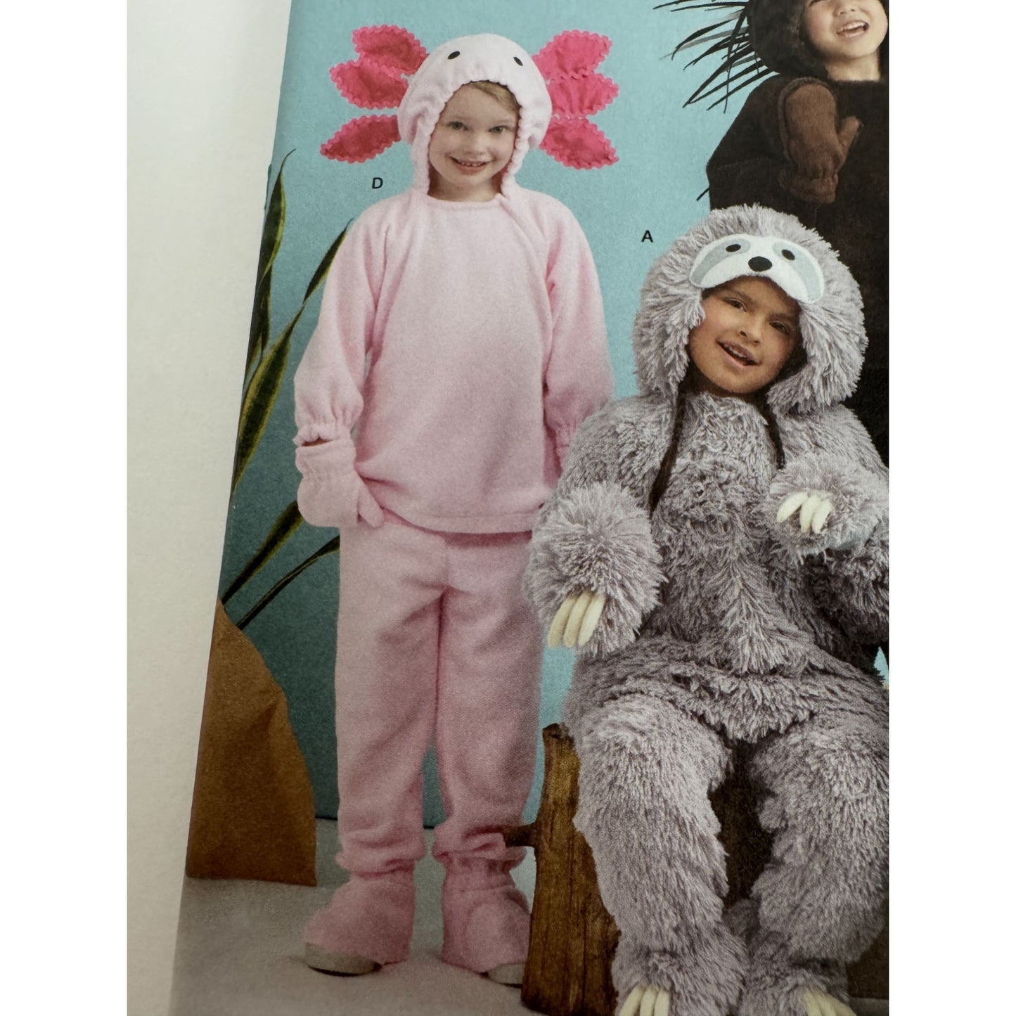 Simplicity Sewing Pattern S9842 Kids Animal Costumes Sloth Porcupine Lemur 3-8