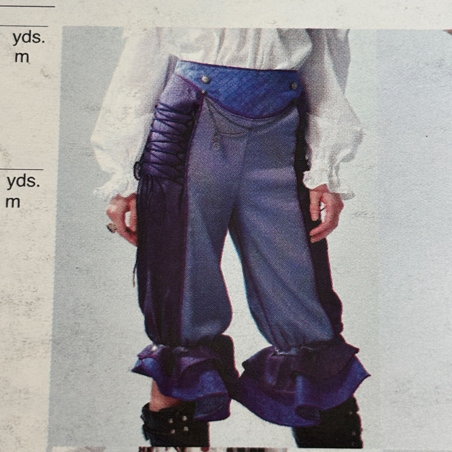 Cosplay by McCalls Sewing Pattern M2085 Wayfaress Pirate Costume Steampunk Pants Skirt 14-22 Uncut