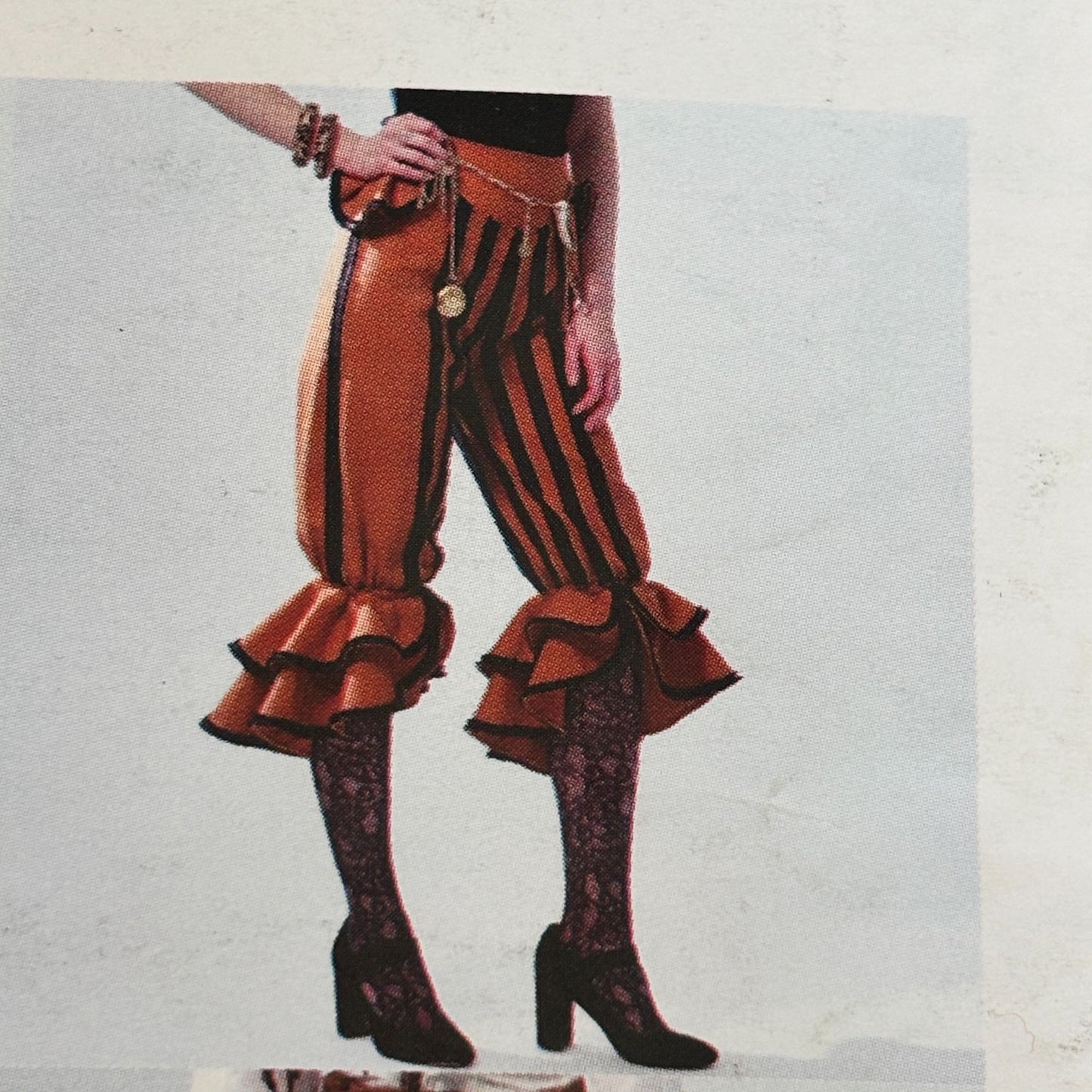 Cosplay by McCalls Sewing Pattern M2085 Wayfaress Pirate Costume Steampunk Pants Skirt 14-22 Uncut