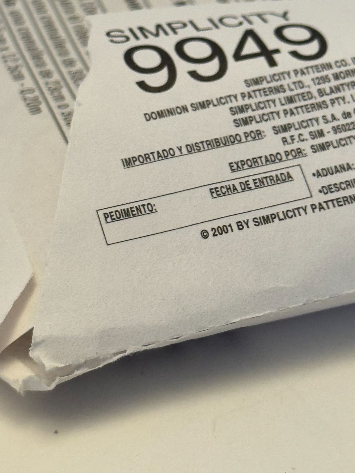 Simplicity Sewing Pattern 9949 Crafts Tote Bag Cosmetic Bags Travel Vacation UC