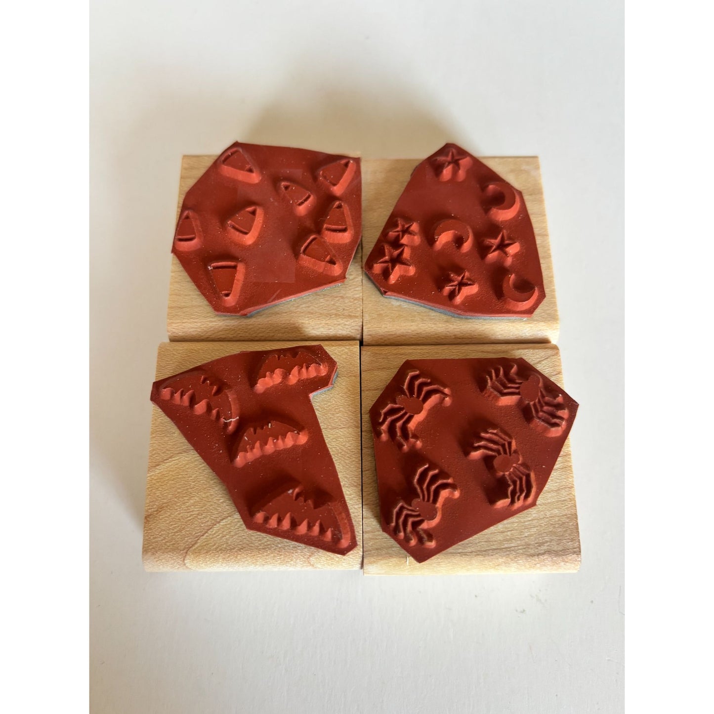 Stampin Up Rubber Stamp Set Halloween Backgrounds Bats Spiders Candy Corn Cardmaking Scrapbooking Craft