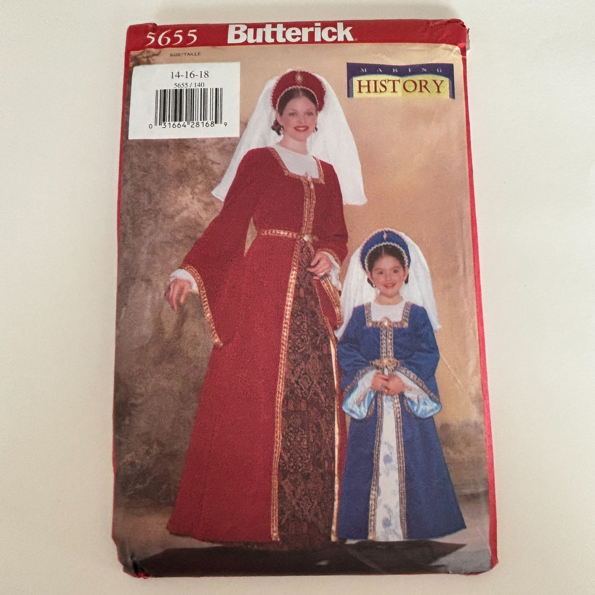 Butterick Sewing Pattern 5655 Renaissance Dress Costume Medieval Gown 14-18 Uncut Historical