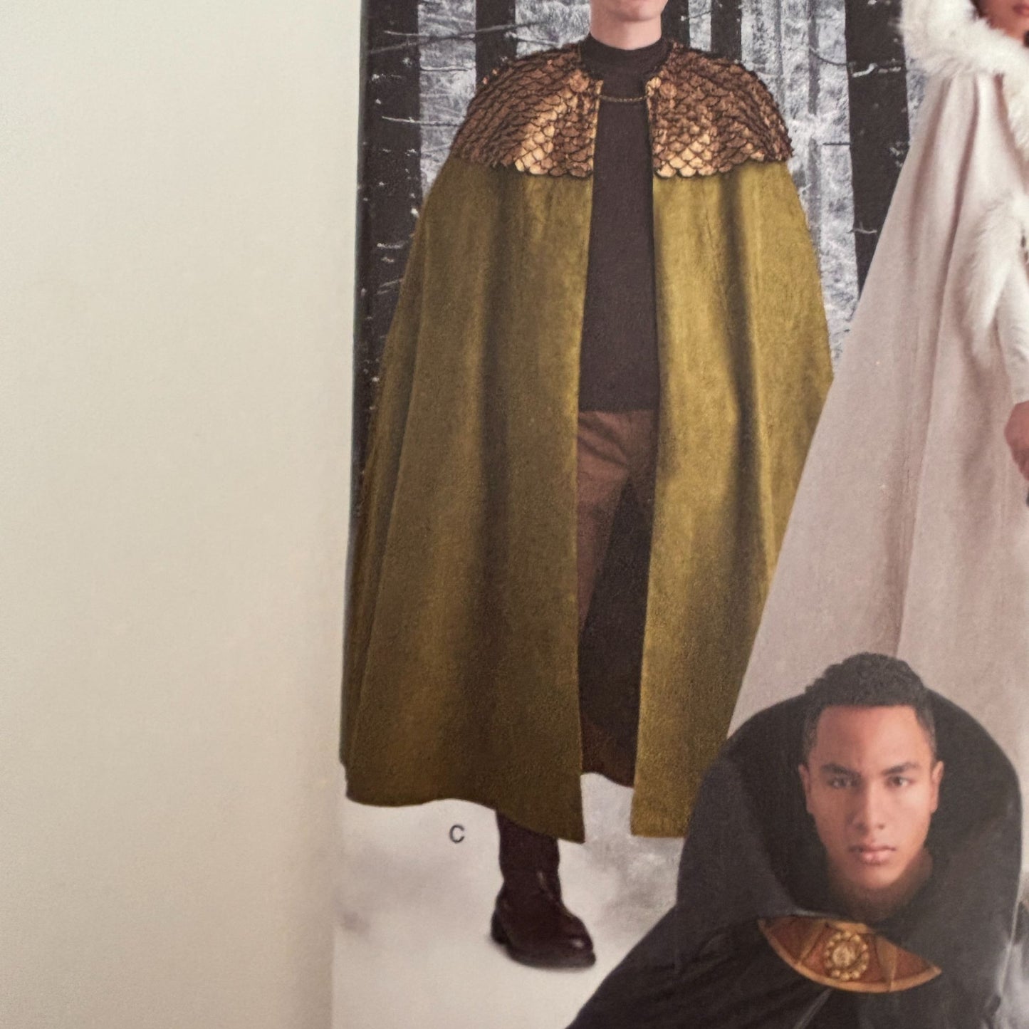 Simplicity Sewing Pattern 8770 Costume Cape Hooded Cloak Fantasy Medieval Uncut Halloween Cosplay