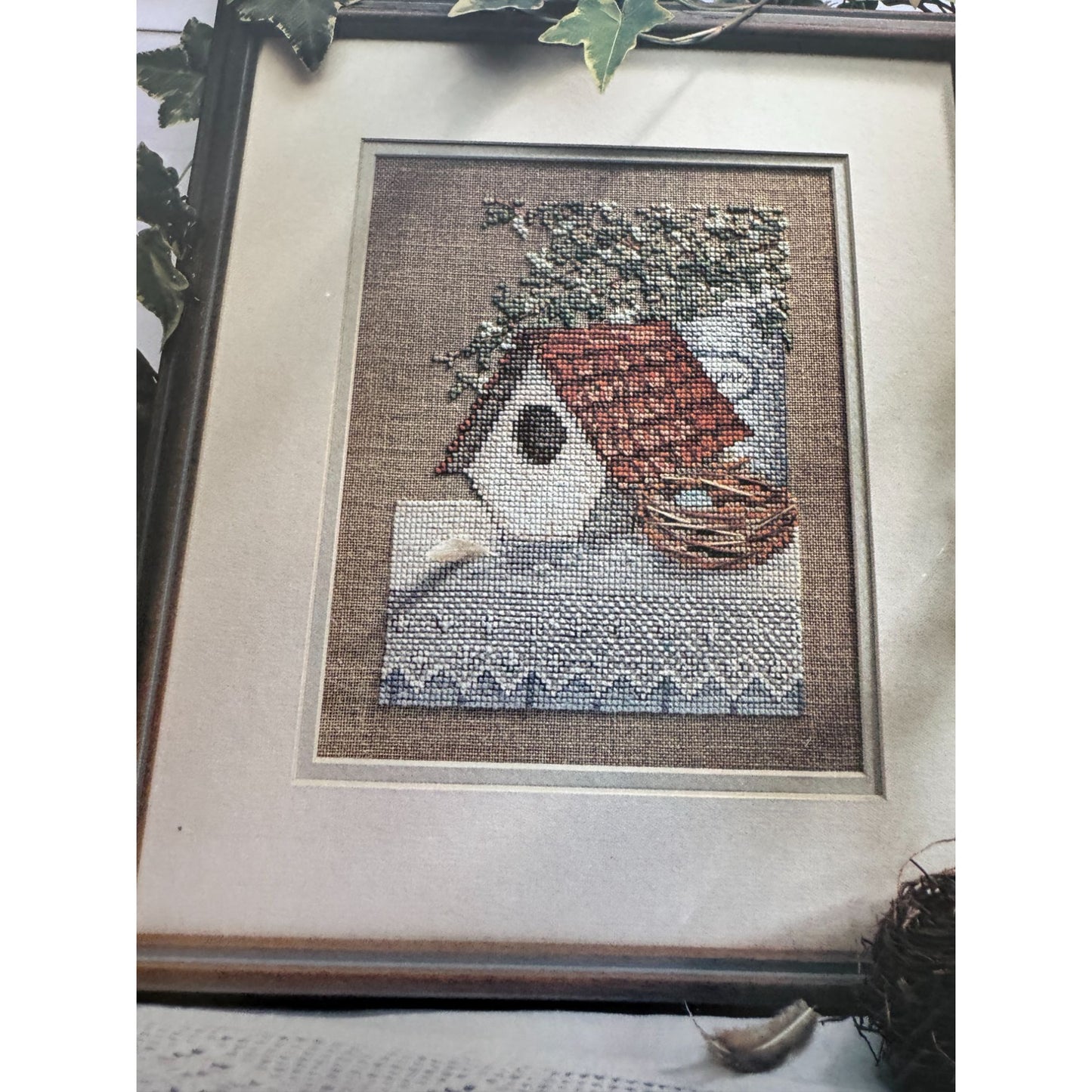 Leisure Arts Magazine June 1994 Cross Stitch Crochet Ring Bearer Pillow Wedding