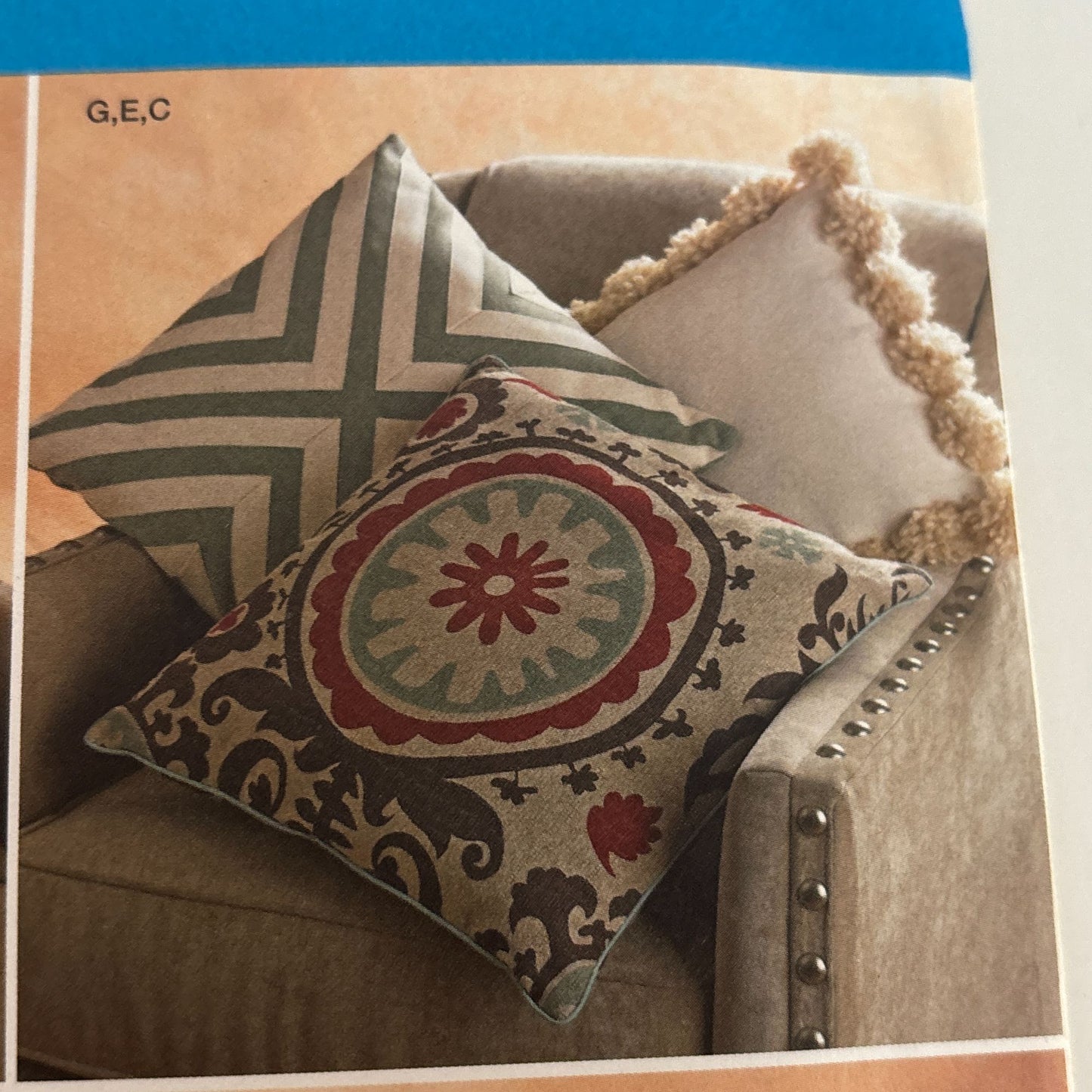 Simplicity Sewing Pattern 1633 Living Room Chair Pillows Square Home Decor Uncut