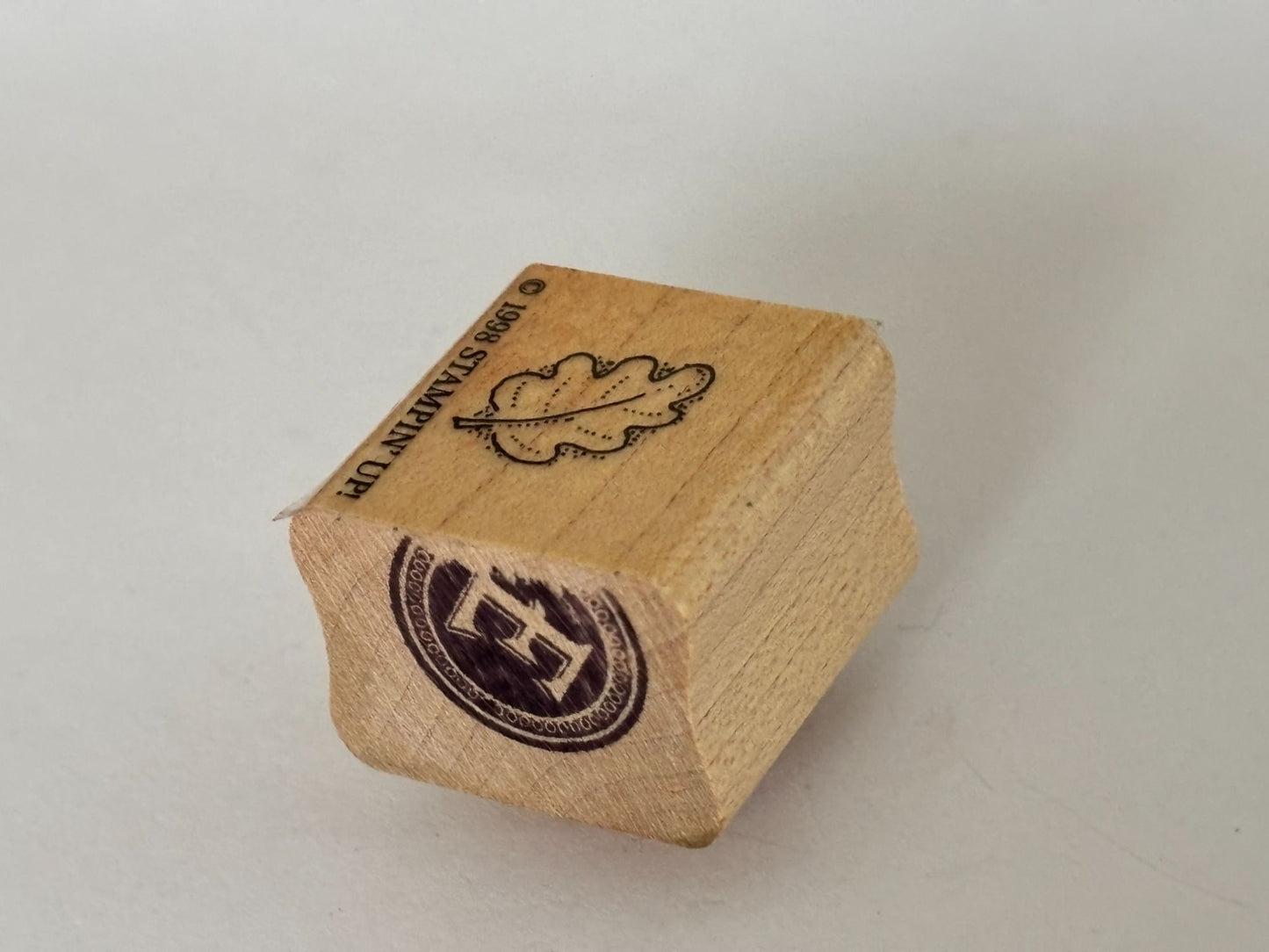 Stampin Up Rubber Stamp Oak Leaf Blowing Nature Outdoors Small Craft Wooden