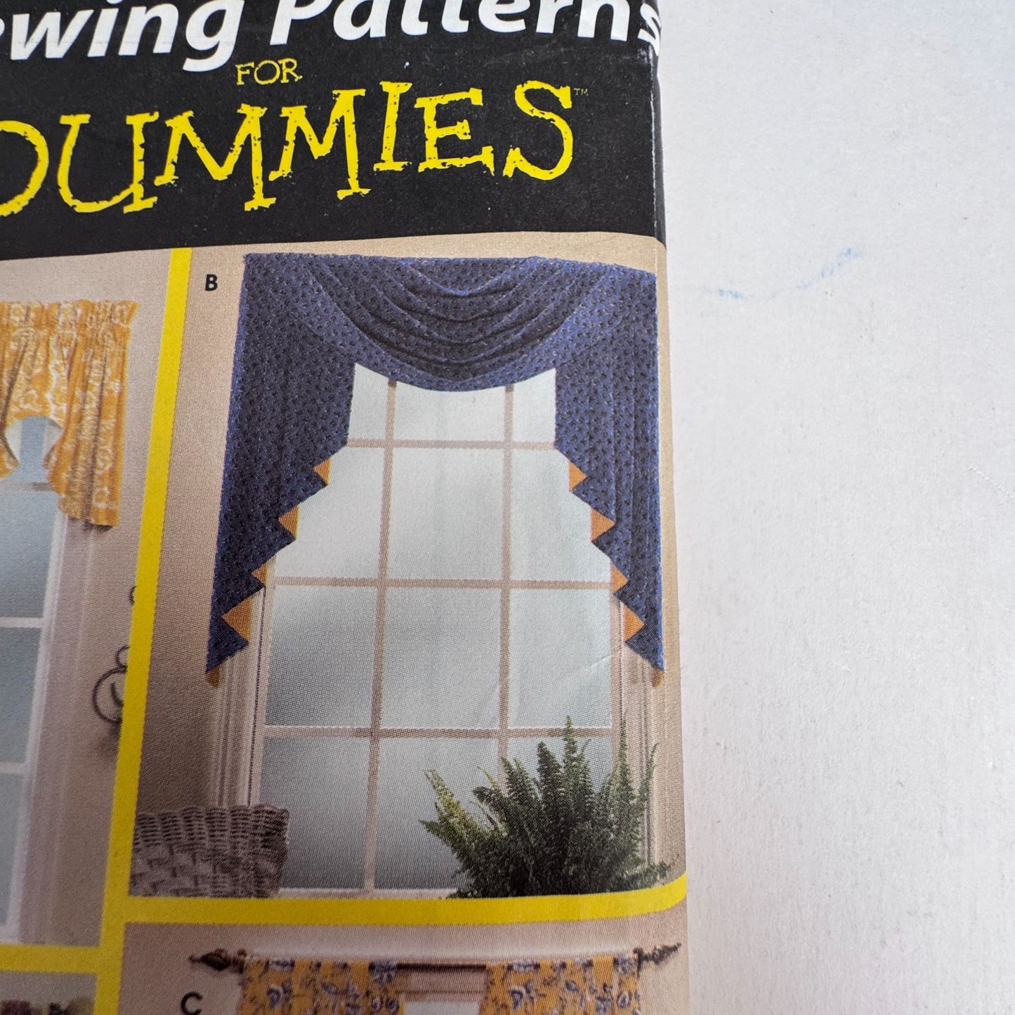 Simplicity Sewing Pattern 9566 Window Treatments Curtains Valances Home Decor Drapes Uncut