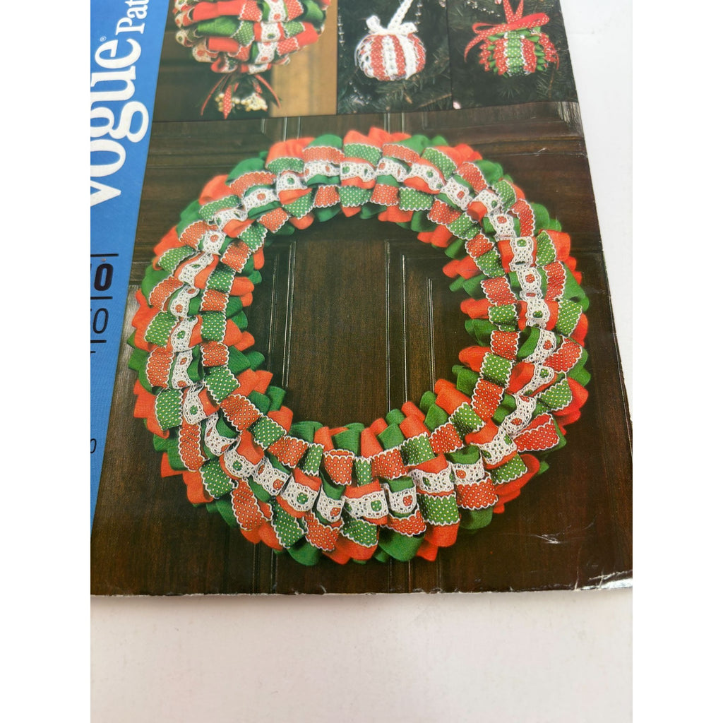 Vogue Craft Pattern 8410 No Sew Ribbon Trimmed Christmas Ornaments Wreath Uncut