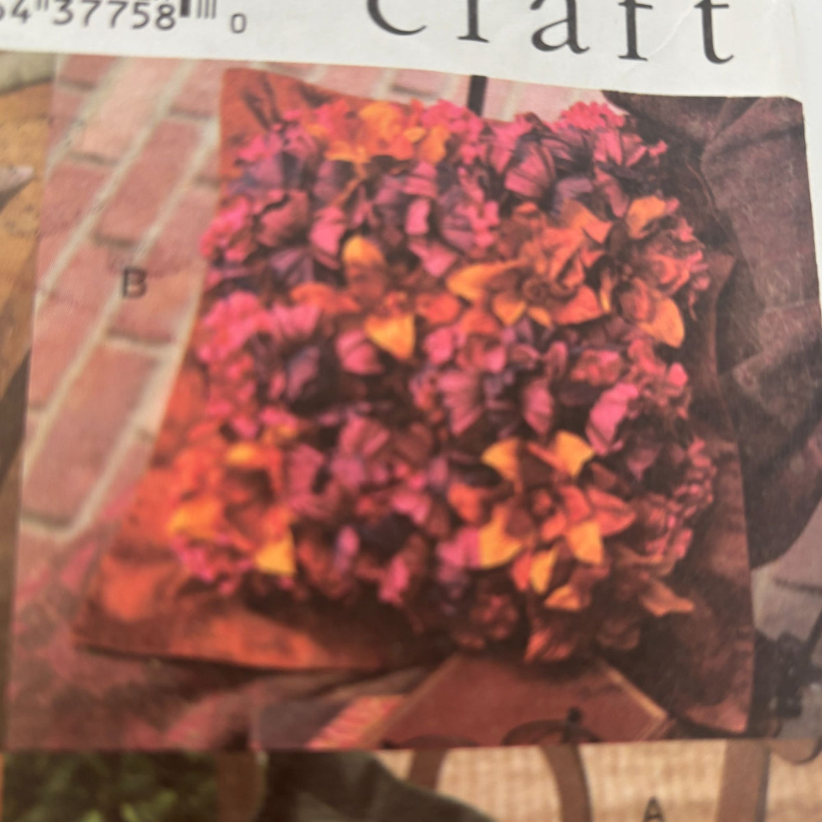 Vogue Sewing Pattern V7865 Craft Floral Pillow Seasonal Home Decor Sunflower UC