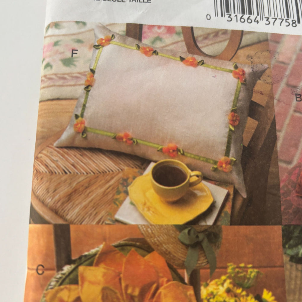Vogue Sewing Pattern V7865 Craft Floral Pillow Seasonal Home Decor Sunflower UC