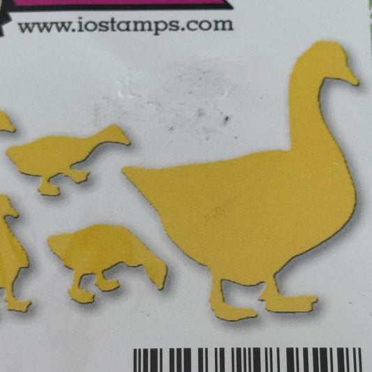 Impression Obsession Die Set Mama Duck Ducklings Easter Spring Craft Cardmaking Metal Farm Animal