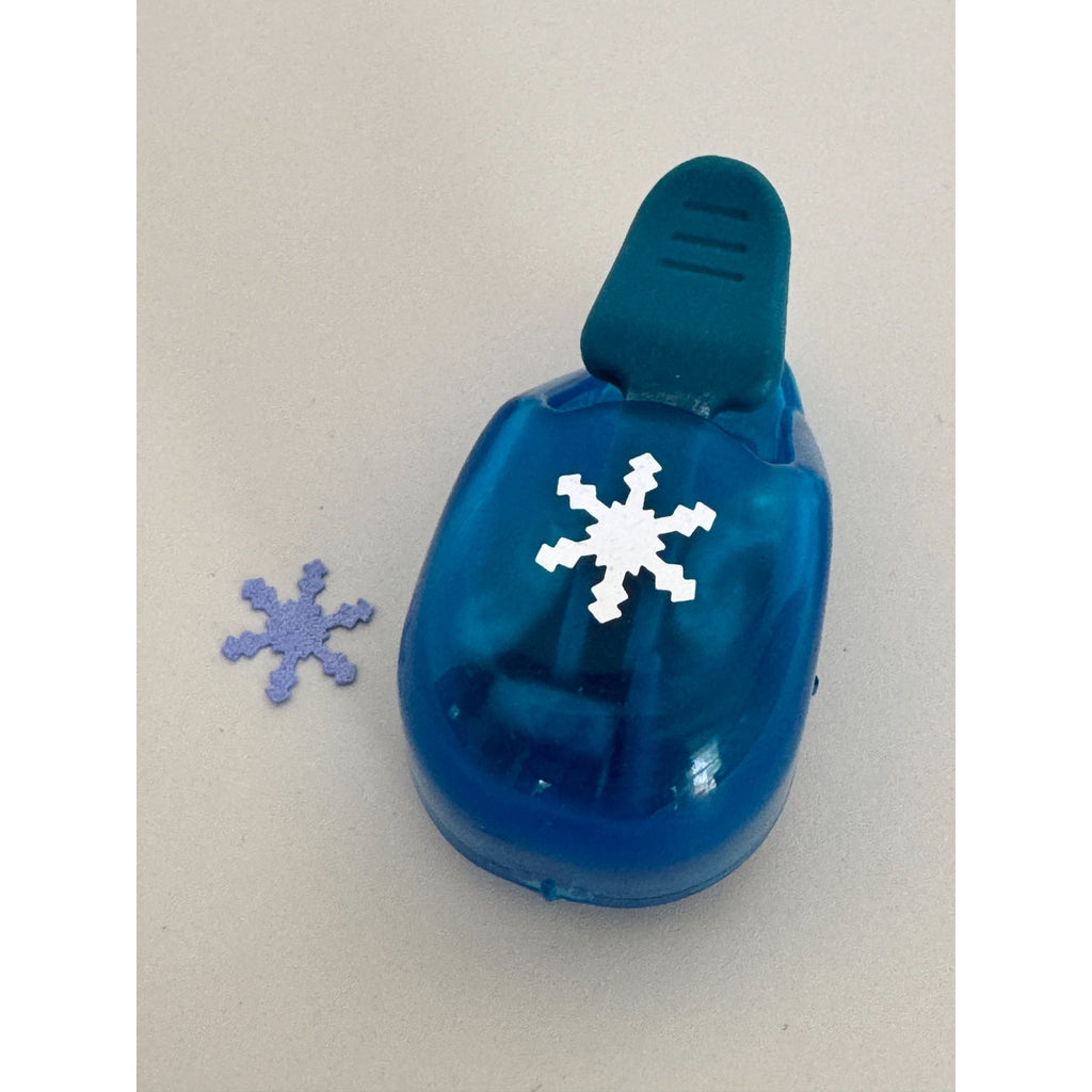 EK Success Paper Punch Snowflake Winter Holidays Christmas Craft Small 5/8 inch
