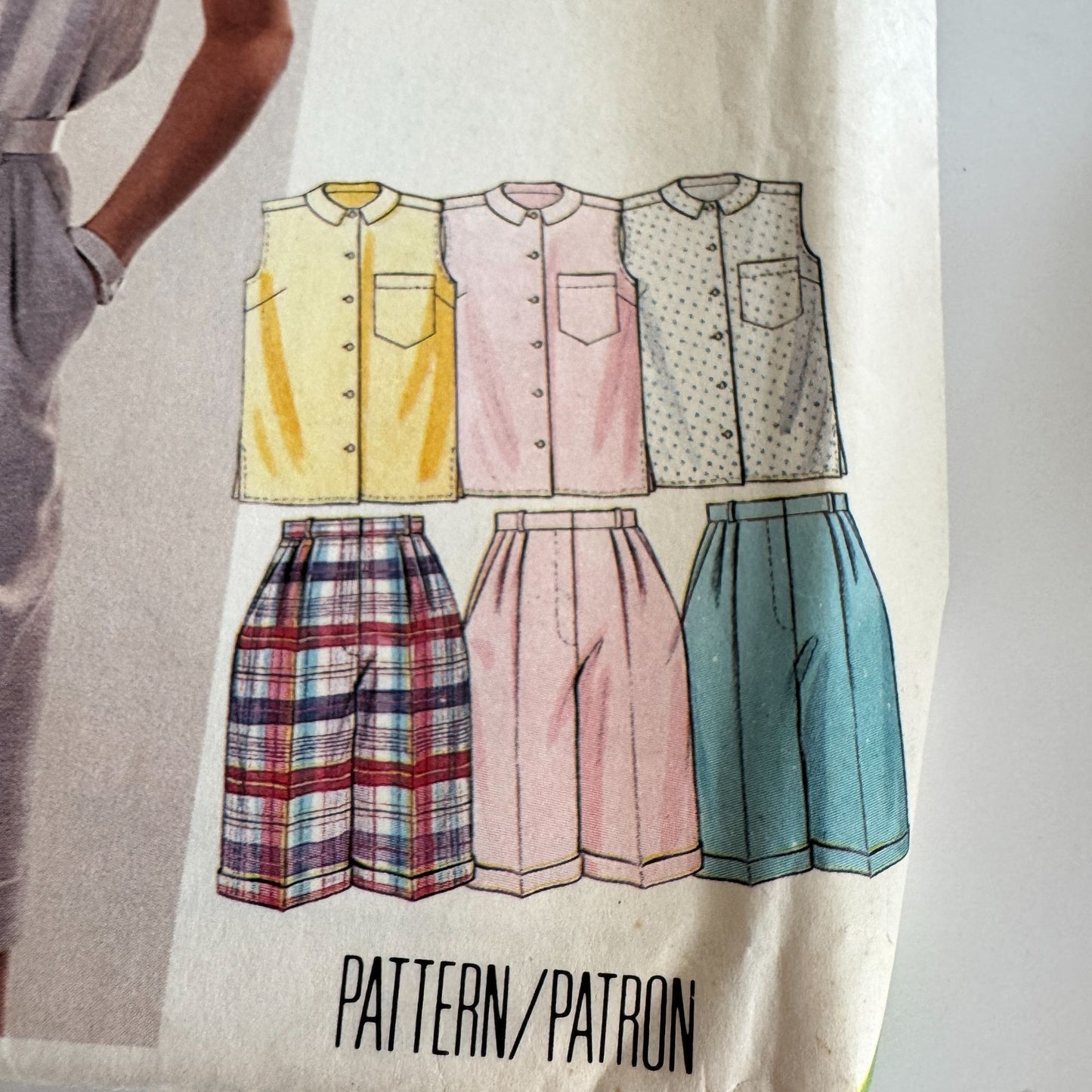 McCalls Sewing Pattern 2454 Easy Fit Button Shirt Shorts Summer Cruise 14 UC 80s