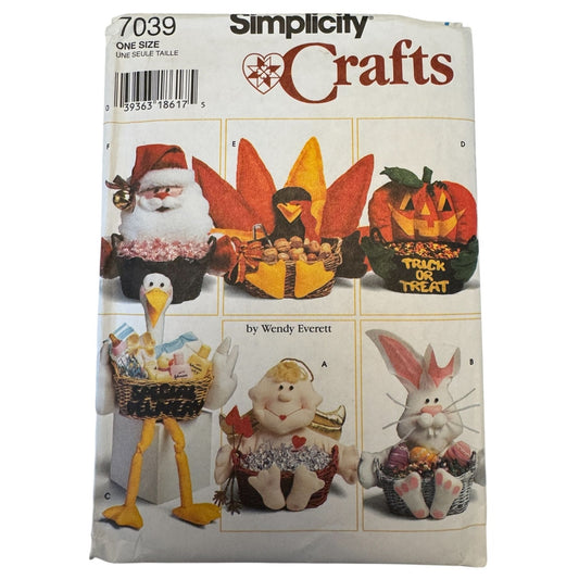 Simplicity Crafts Sewing Pattern 7039 Holiday Basket Gifts Halloween Candy Easter Uncut Santa