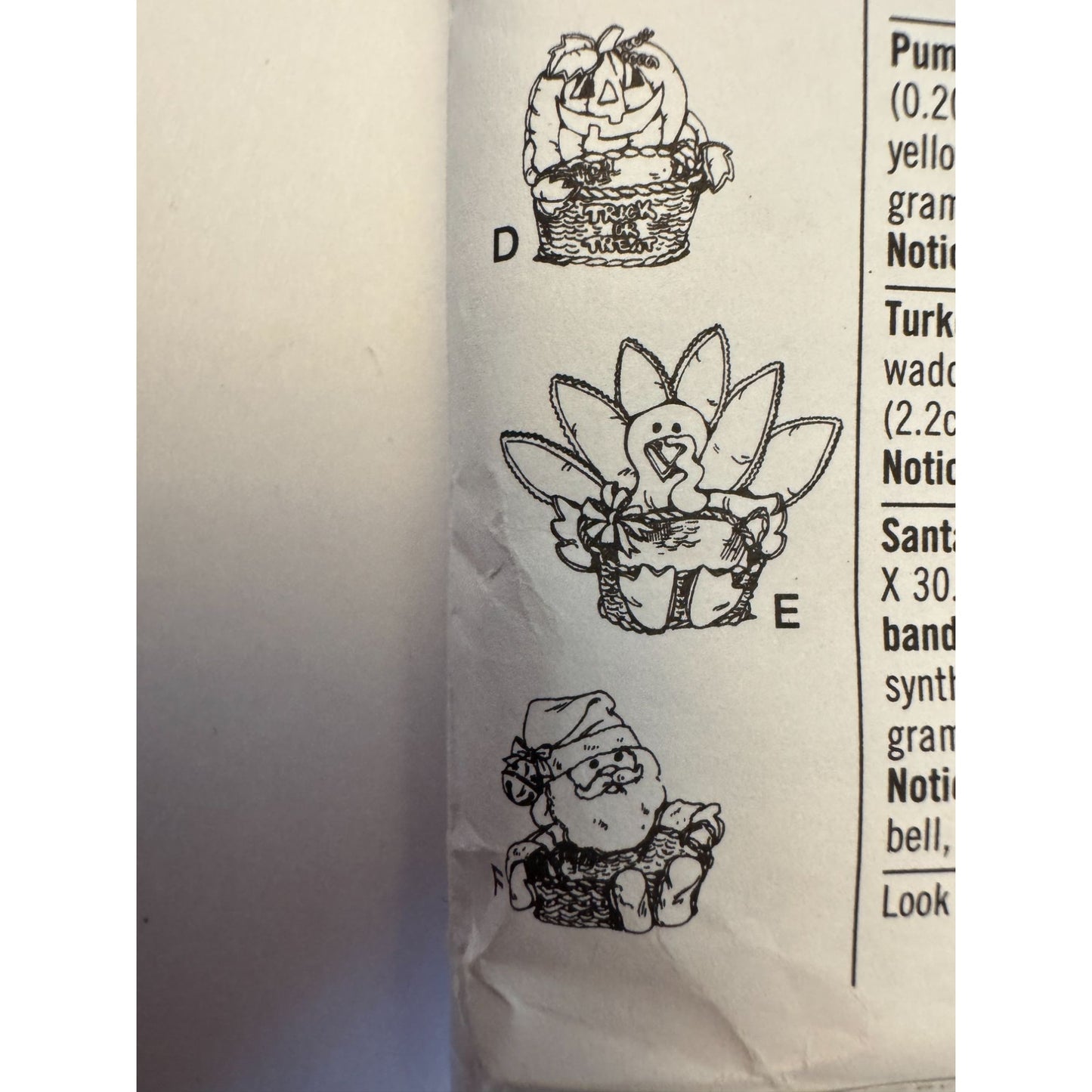 Simplicity Crafts Sewing Pattern 7039 Holiday Basket Gifts Halloween Candy Easter Uncut Santa
