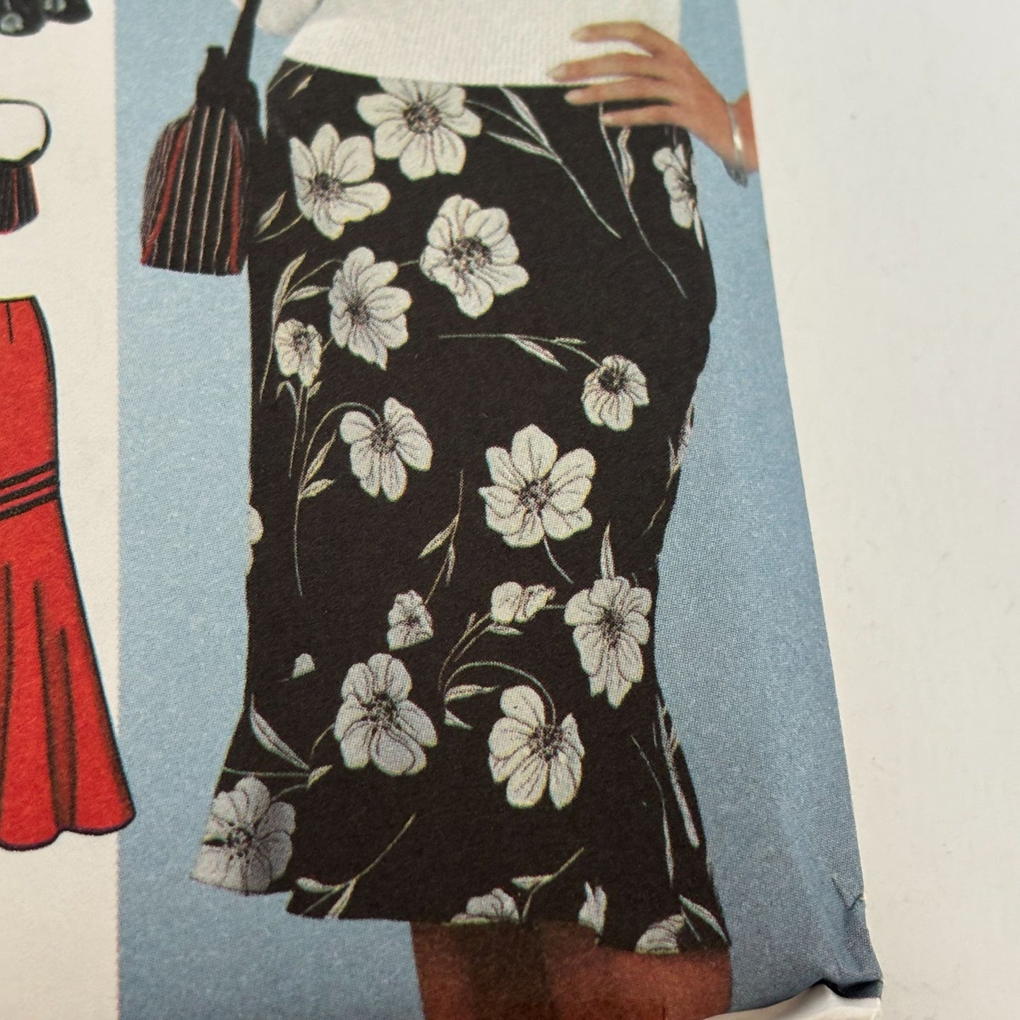 Simplicity Sewing Pattern 7097: Skirts and Purse