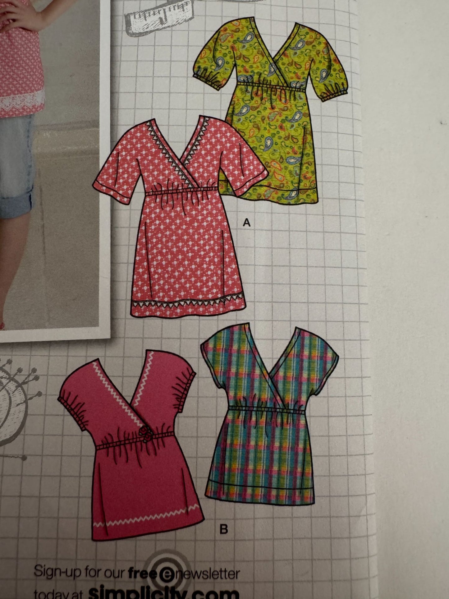 Simplicity Sewing Pattern 2437 Tween Girls Top Shirt Learn to Sew Sizes 7-14 UC