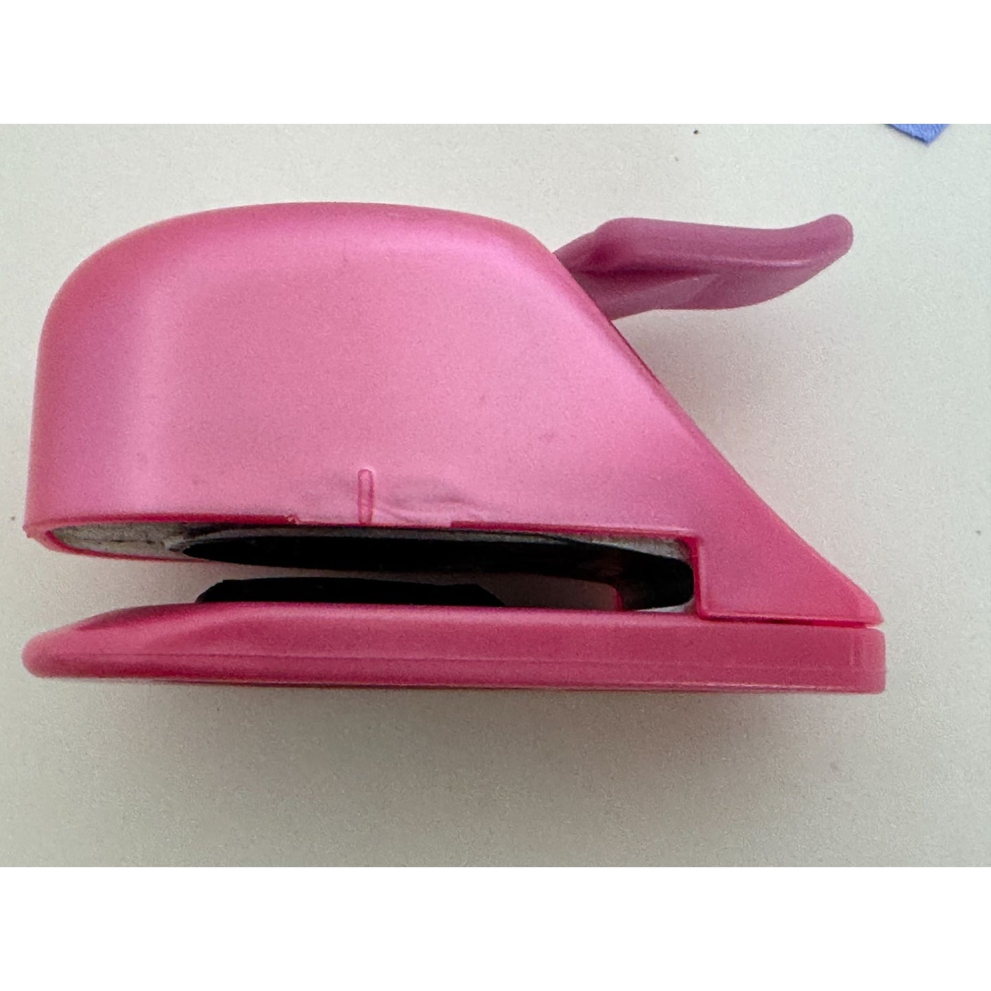 EK Success Heart Shaped Craft Paper Punch Double Valentines Day Card Making 1 in