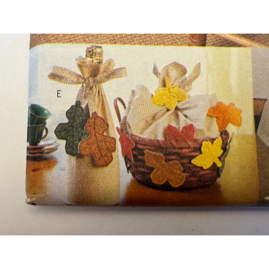 Butterick Sewing Pattern 6800 Home Decor Fall Leaf Chair Cushion Table Runner Uncut